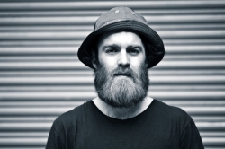 Клип Чета Факера и Маркуса Марра (Chet Faker and Marcus Marr) — The Trouble With Us