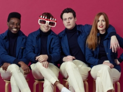 Клип группы Metronomy — Old Skool