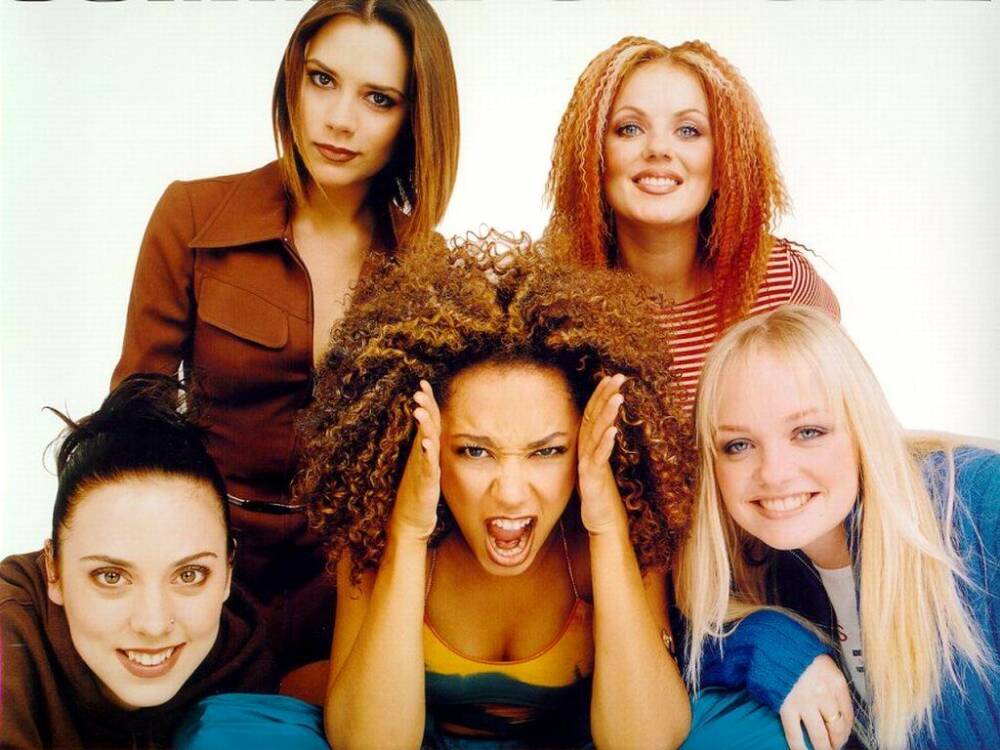 За что наградили Мел Би из Spice Girls?