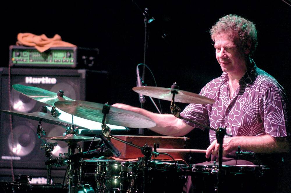 Bill bruford фото