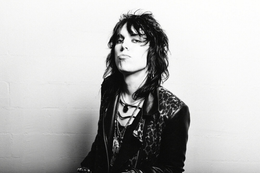 Люк Спиллер (The Struts) назвал лучшую рок-песню в мире